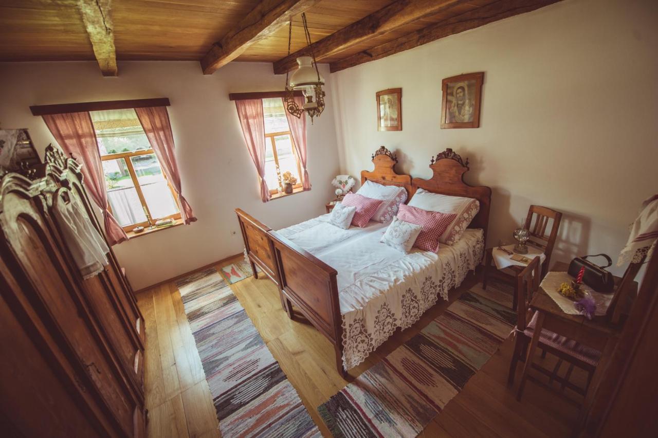 Country House Tunjina Kuca Stara Kapela Casa de hóspedes Pavlovci Exterior foto